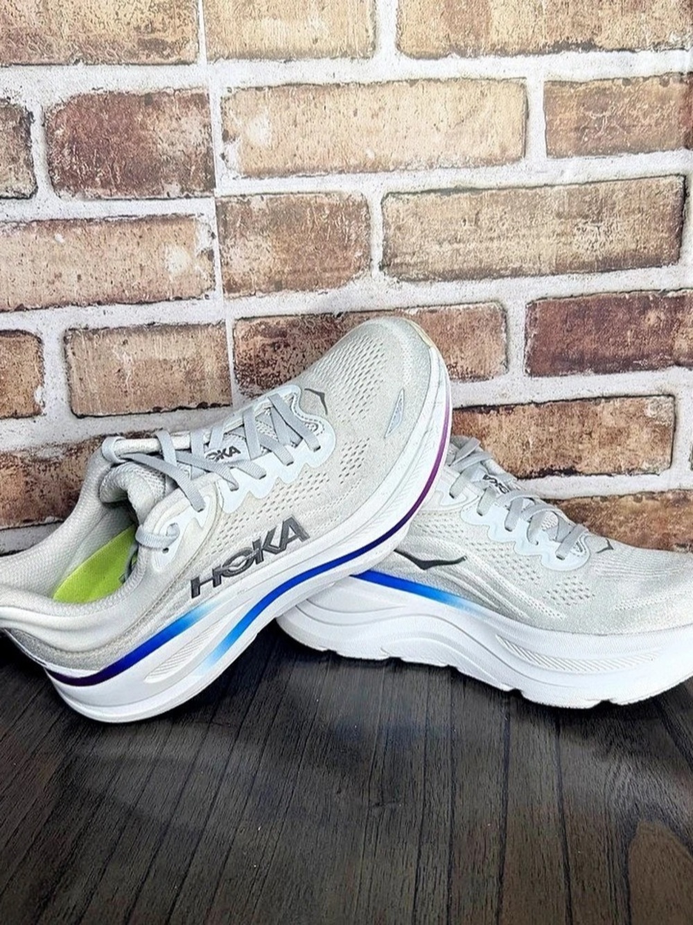 Hoka One Bondi 8 Athletic Shoes White US 9B